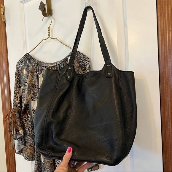 Happy & Free Black Genuine Leather Shoulder/Tote Bag + Medium Boho Dress - Picture 9 of 16